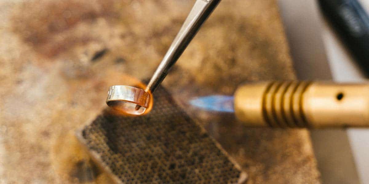 bijoux français fabriqués par des artisans